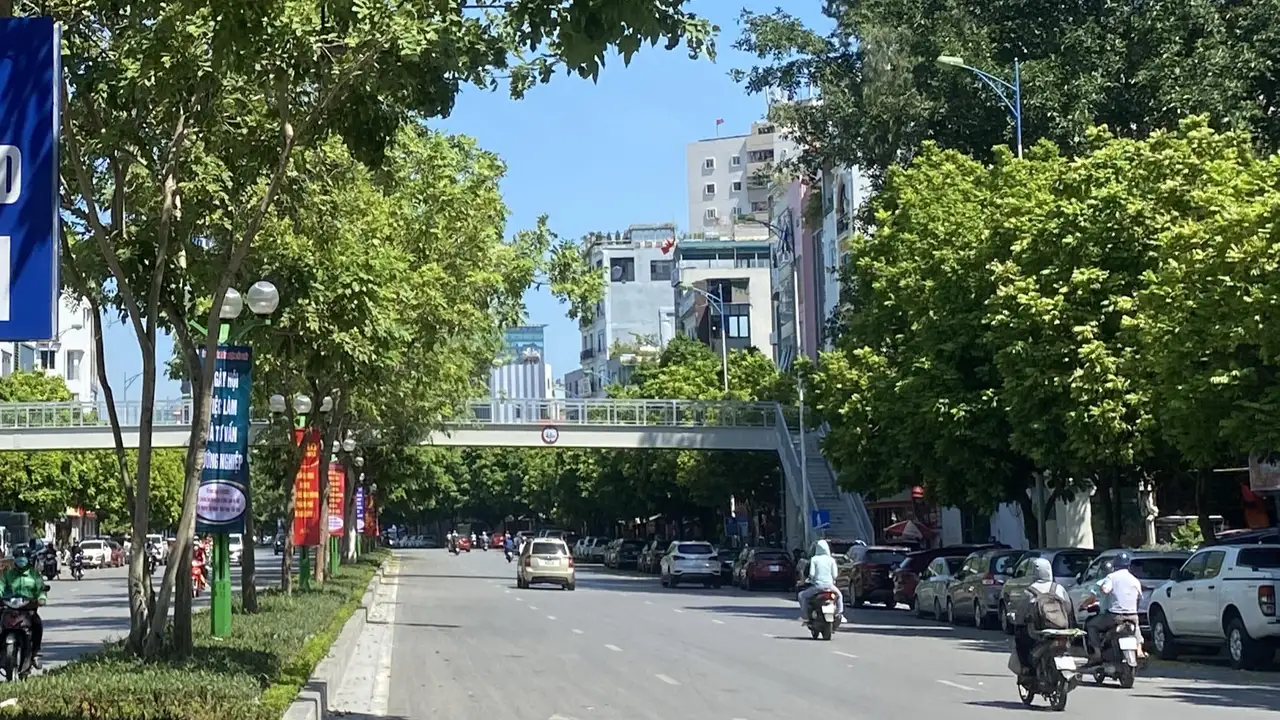 توقعات بتحولات جوية مرتقبة بين شمس الشمال وأمطار تضرب مناطق الجنوب مساءً